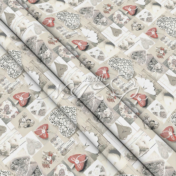 Ткань с сердцами